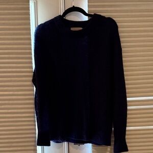 Everlane Women's Navy Crewneck Sweater